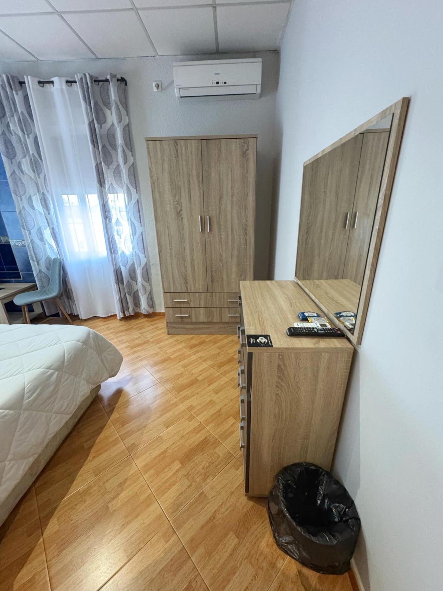 Hostal El Brillante - Alojamientos El Duque Córdoba Eksteriør bilde