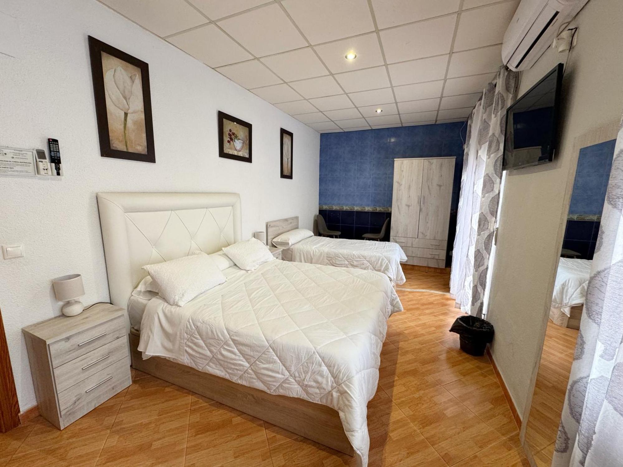 Hostal El Brillante - Alojamientos El Duque Córdoba Eksteriør bilde